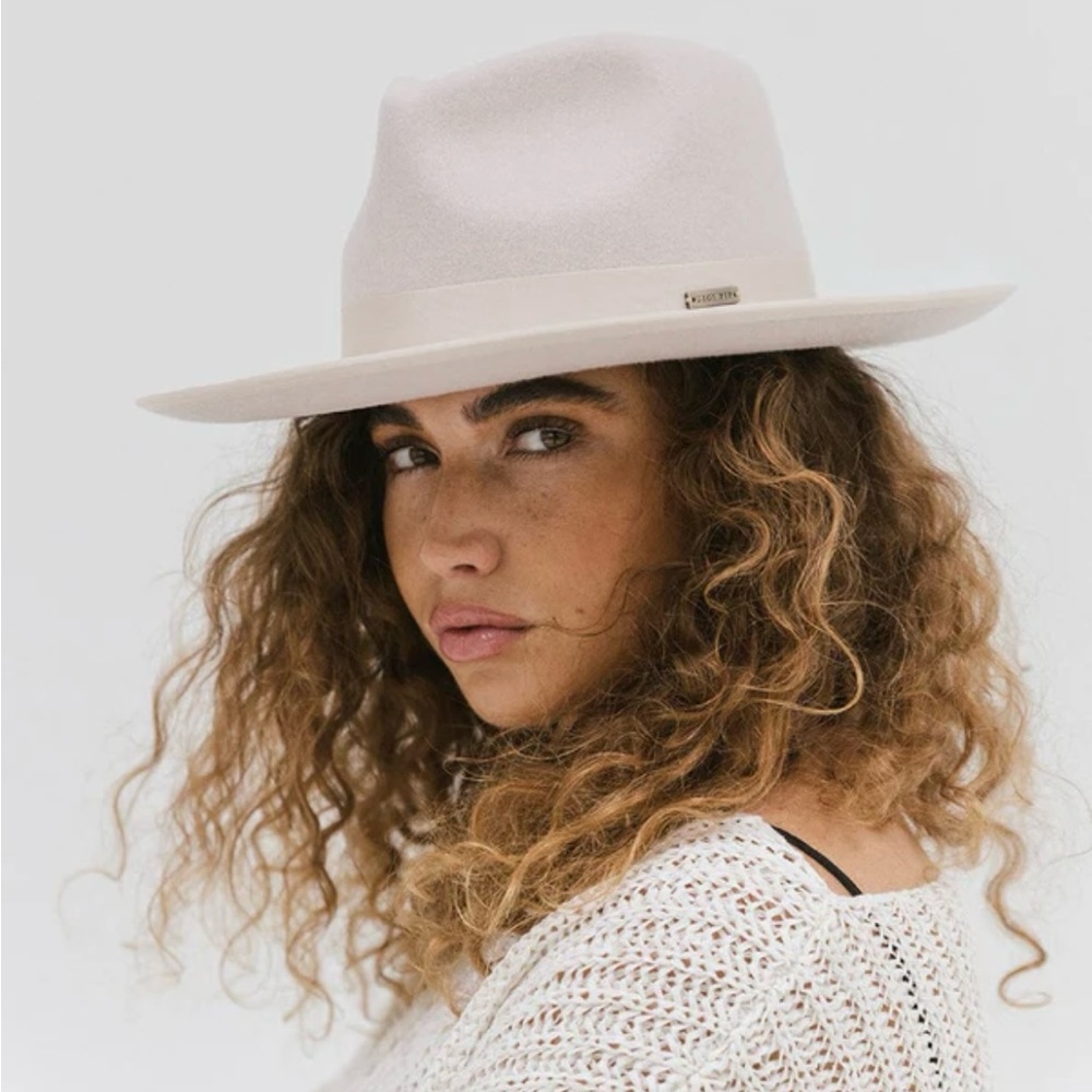 Gigi Pip Hat